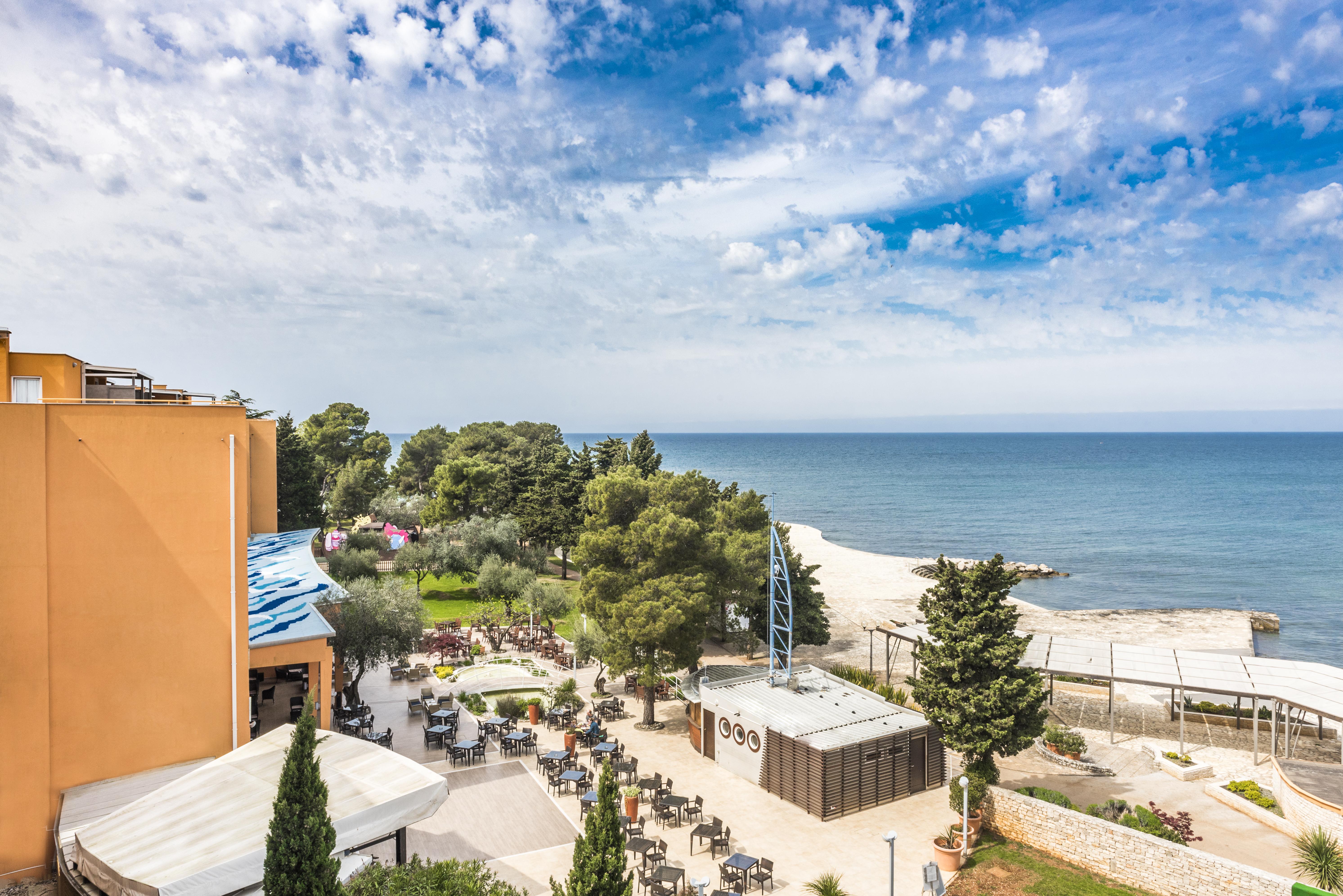 Hotel Umag Plava Laguna Exterior foto